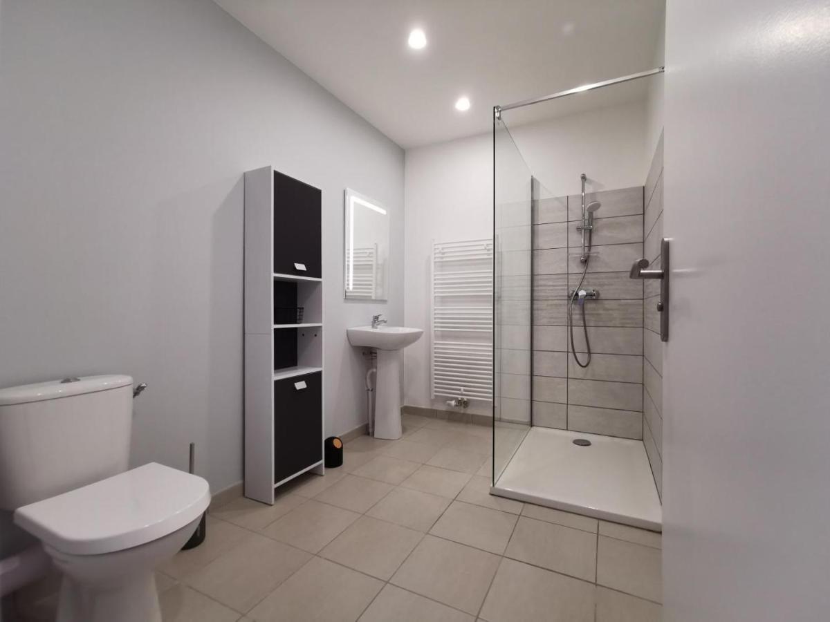 Villa 5 Chambres - 3 Salles De Bain Etampes-sur-Marne Buitenkant foto